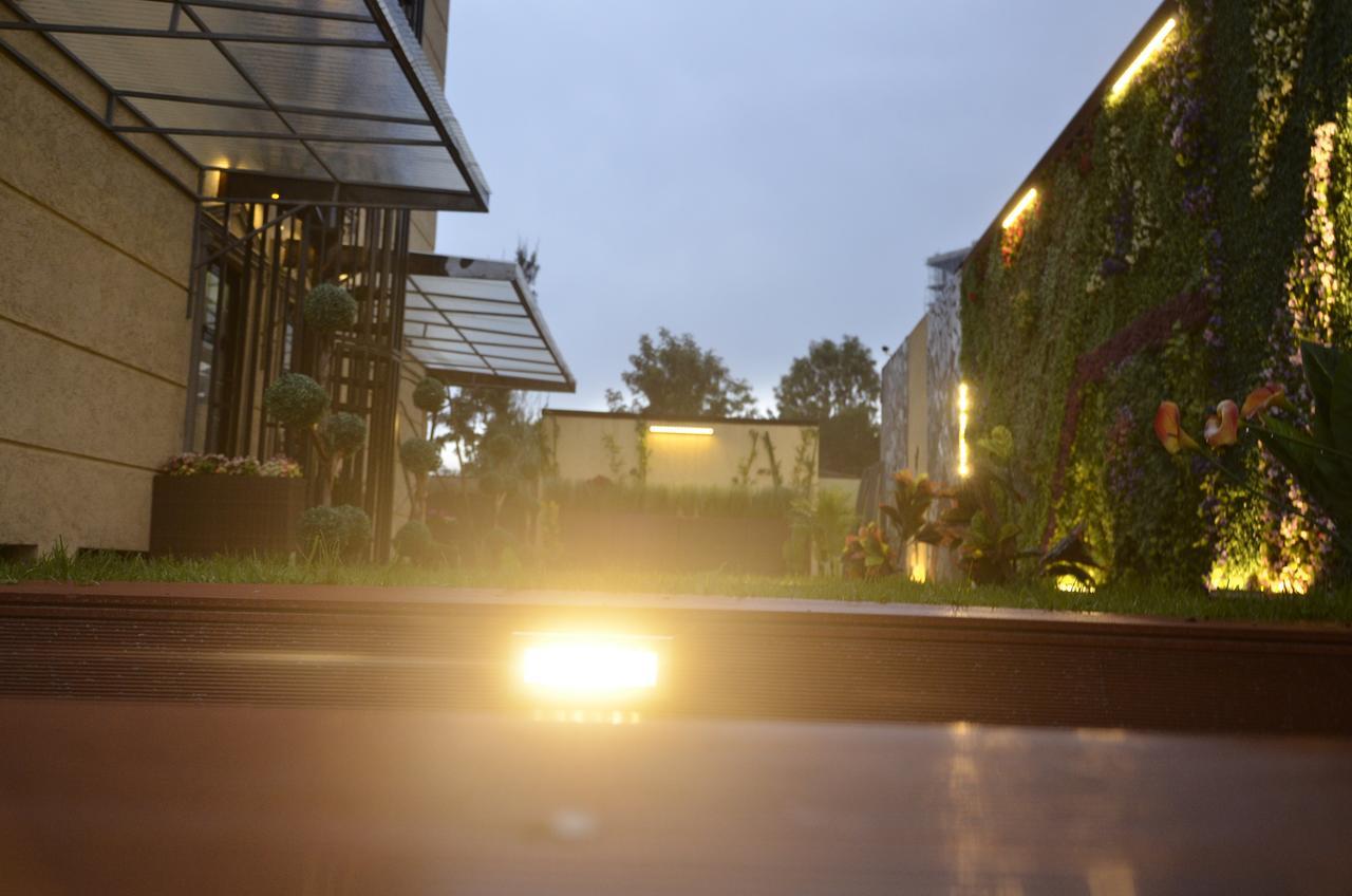 Afropolitan Hotel 亚的斯亚贝巴 外观 照片